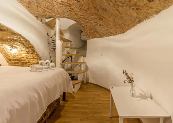 In A Real Medieval Tower, Lower Floors * 탈린