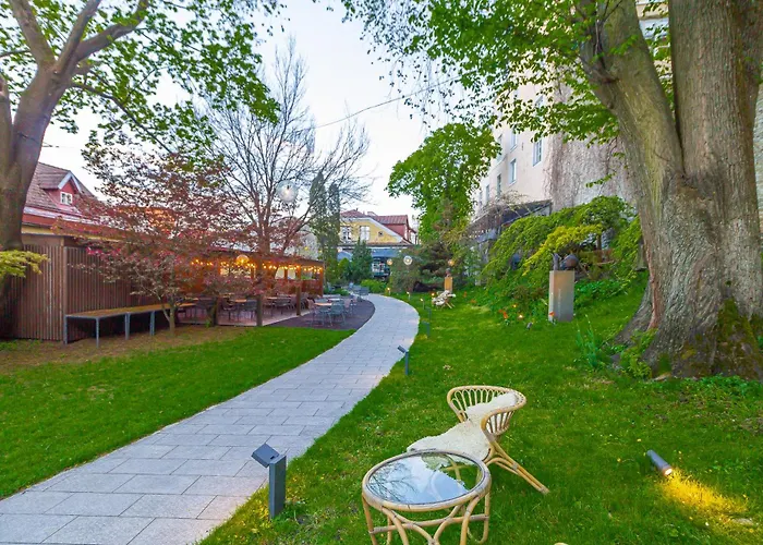 In A Real Medieval Tower, Lower Floors Διαμέρισμα *